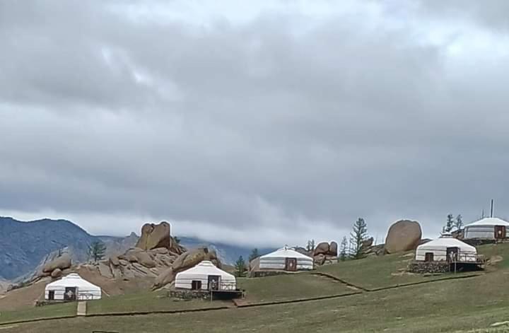 Apache Eco Camp, Terelj Nationalpark Mongolia Hotel Bayan Bulagiin Hural Exterior photo