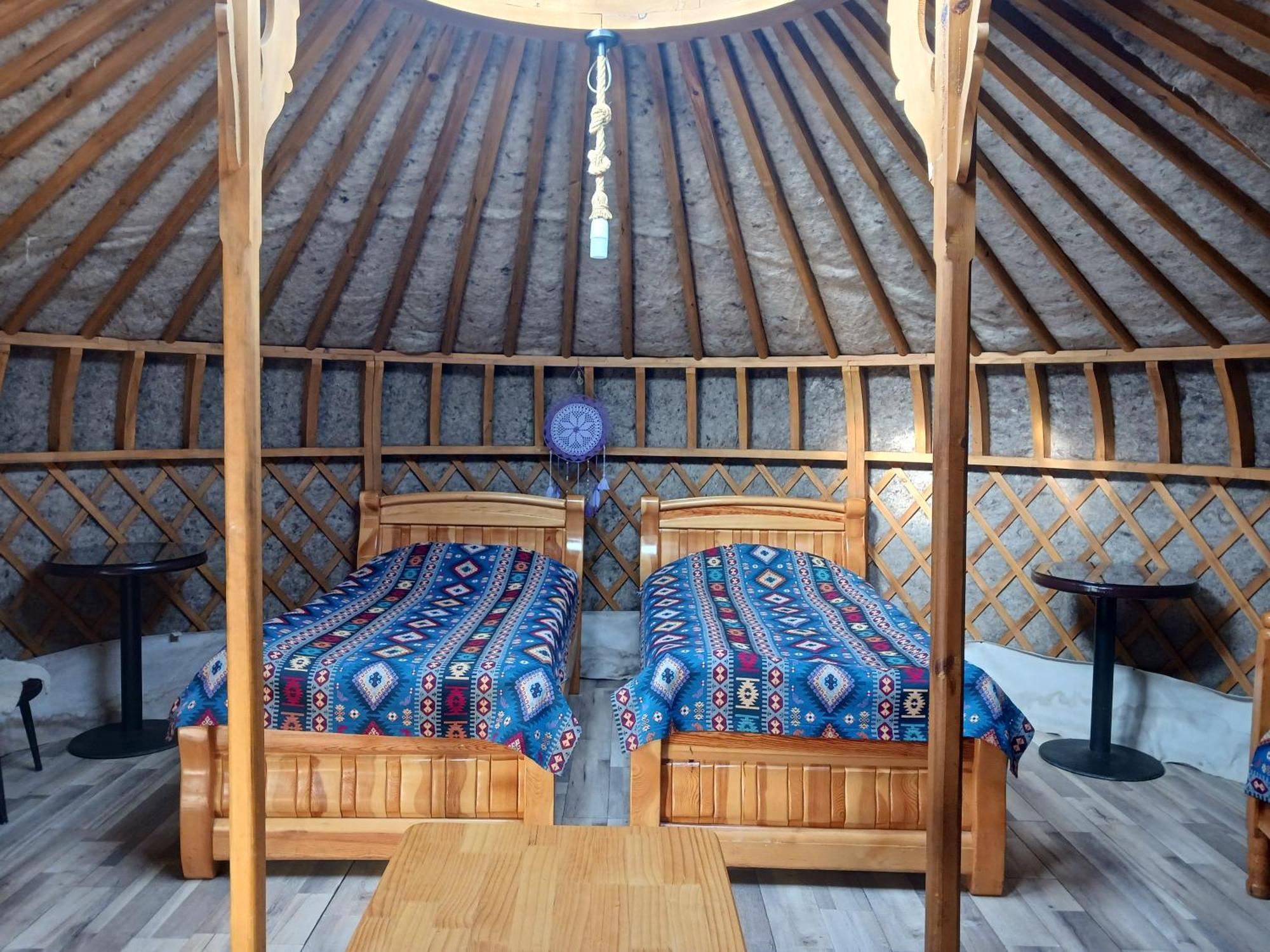 Apache Eco Camp, Terelj Nationalpark Mongolia Hotel Bayan Bulagiin Hural Exterior photo