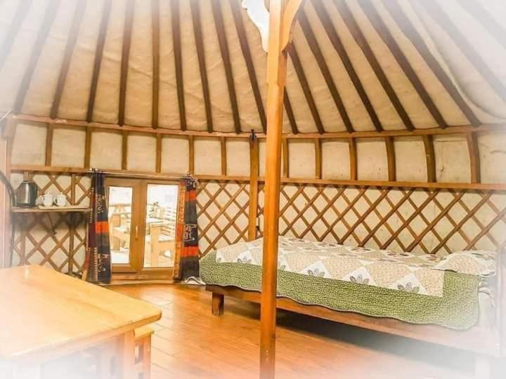 Apache Eco Camp, Terelj Nationalpark Mongolia Hotel Bayan Bulagiin Hural Exterior photo