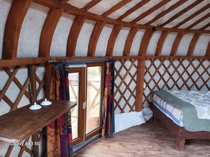 Apache Eco Camp, Terelj Nationalpark Mongolia Hotel Bayan Bulagiin Hural Exterior photo